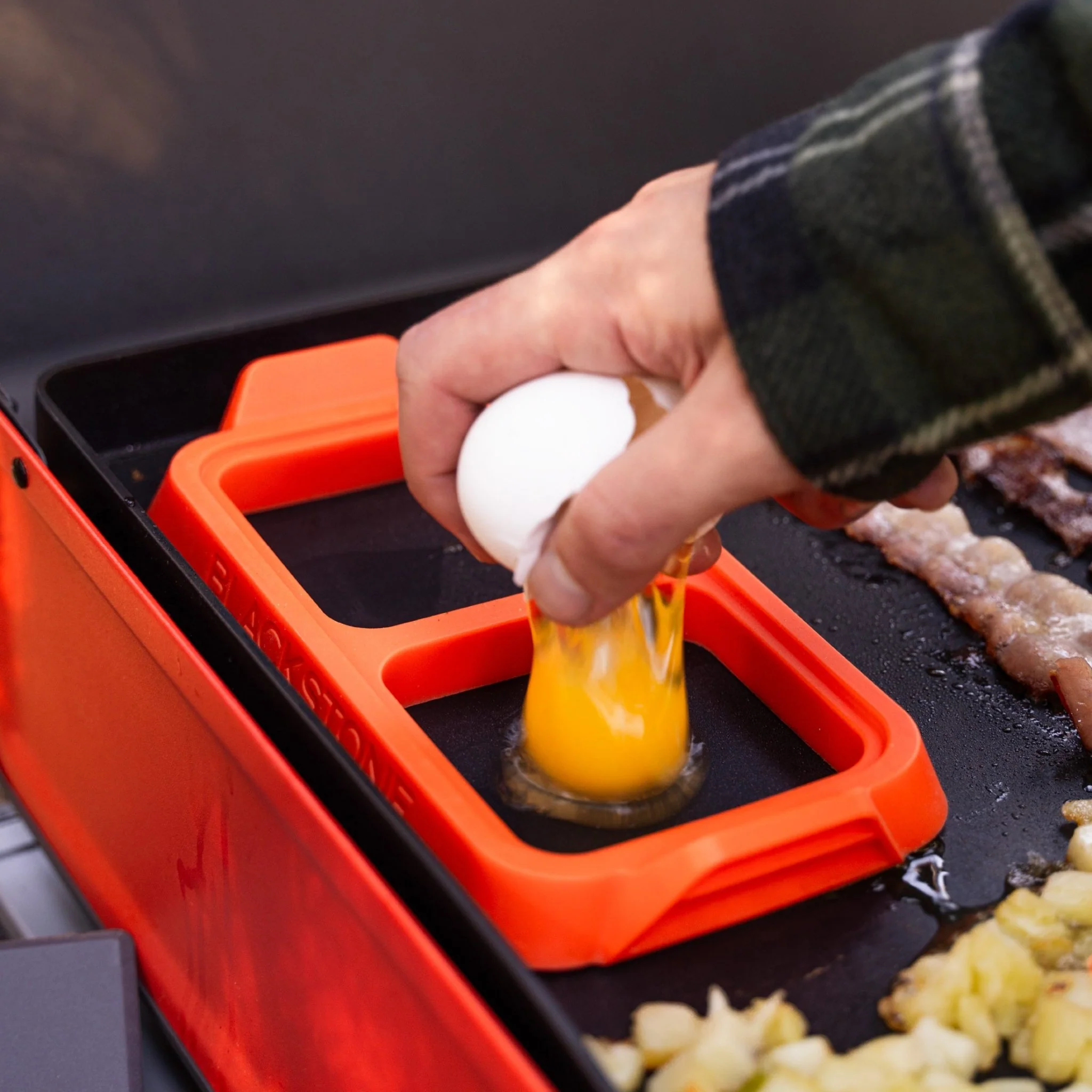 2-Section Egg Ring Trays (2pk) - Image 5