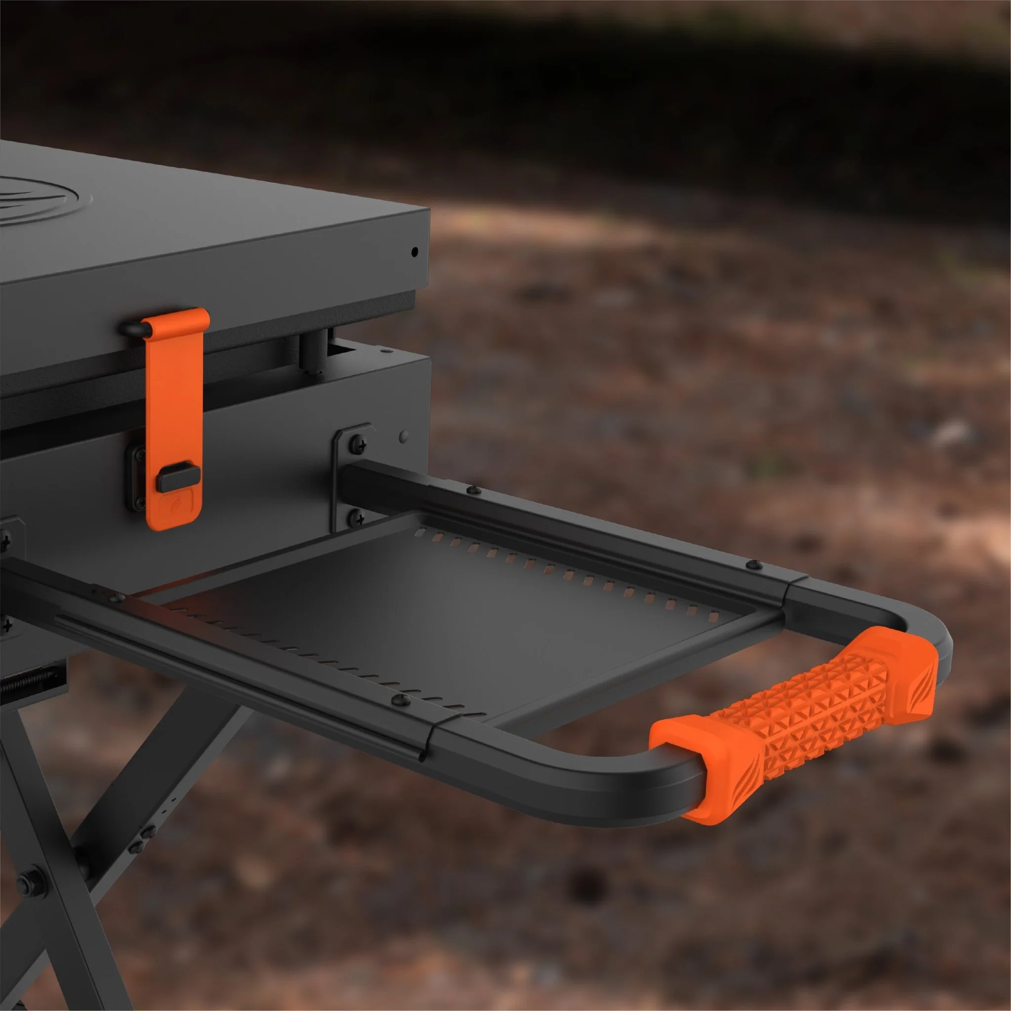 Adventure Ready 17in Griddle with Flexfold Legs - Image 4