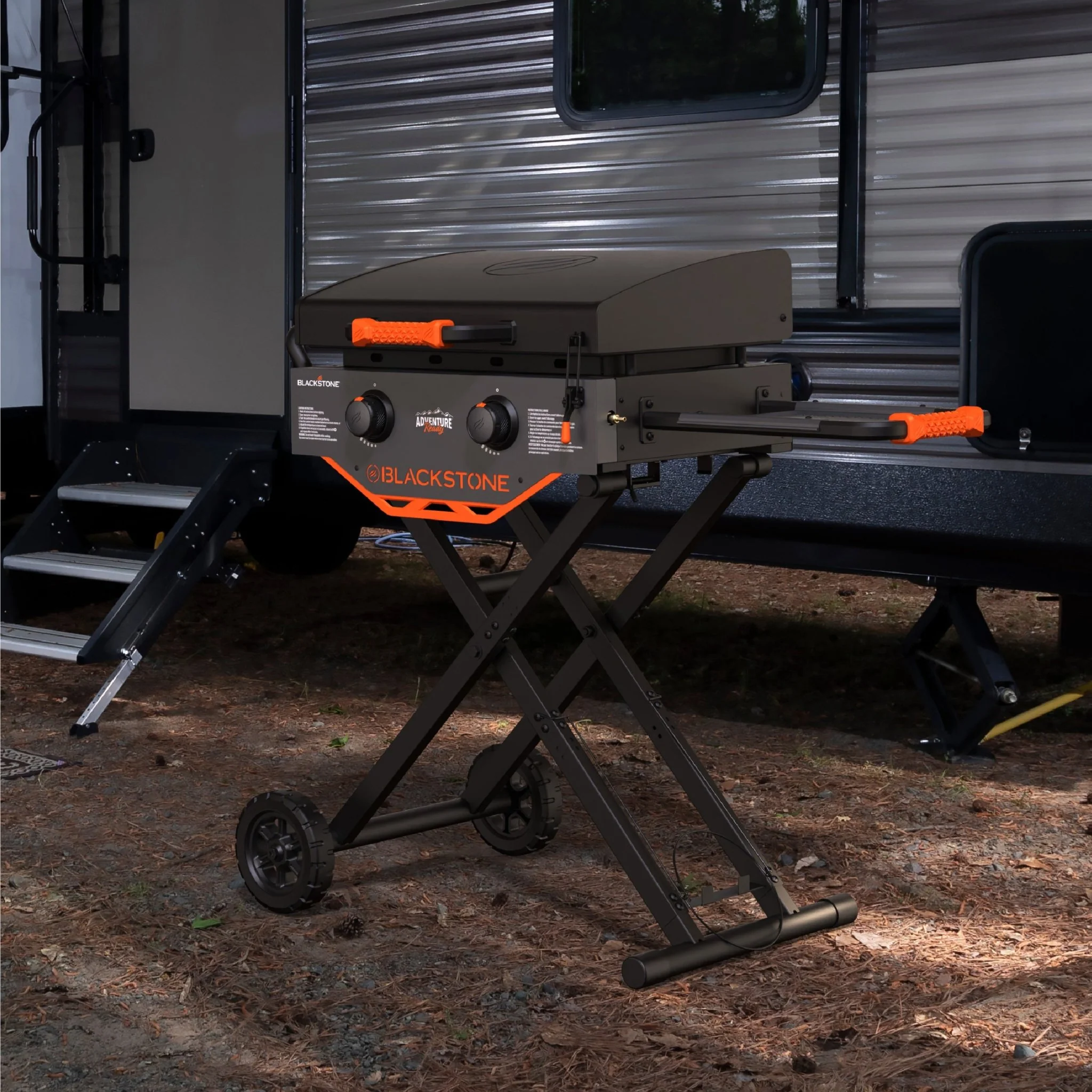 Adventure Ready 22” Griddle with Flexfold Legs - Image 6