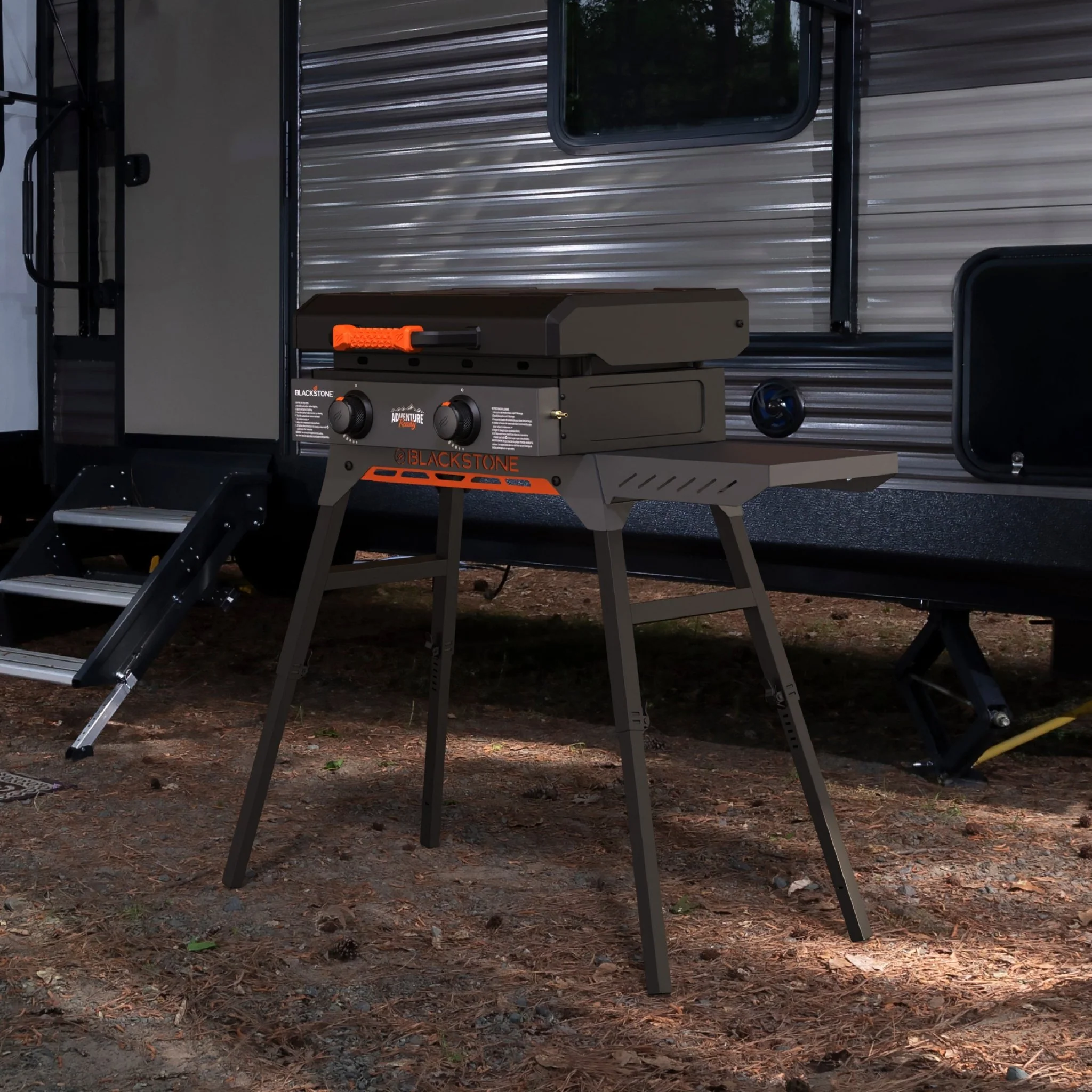 Adventure Ready 22” Griddle with Hood and Stand - Image 5