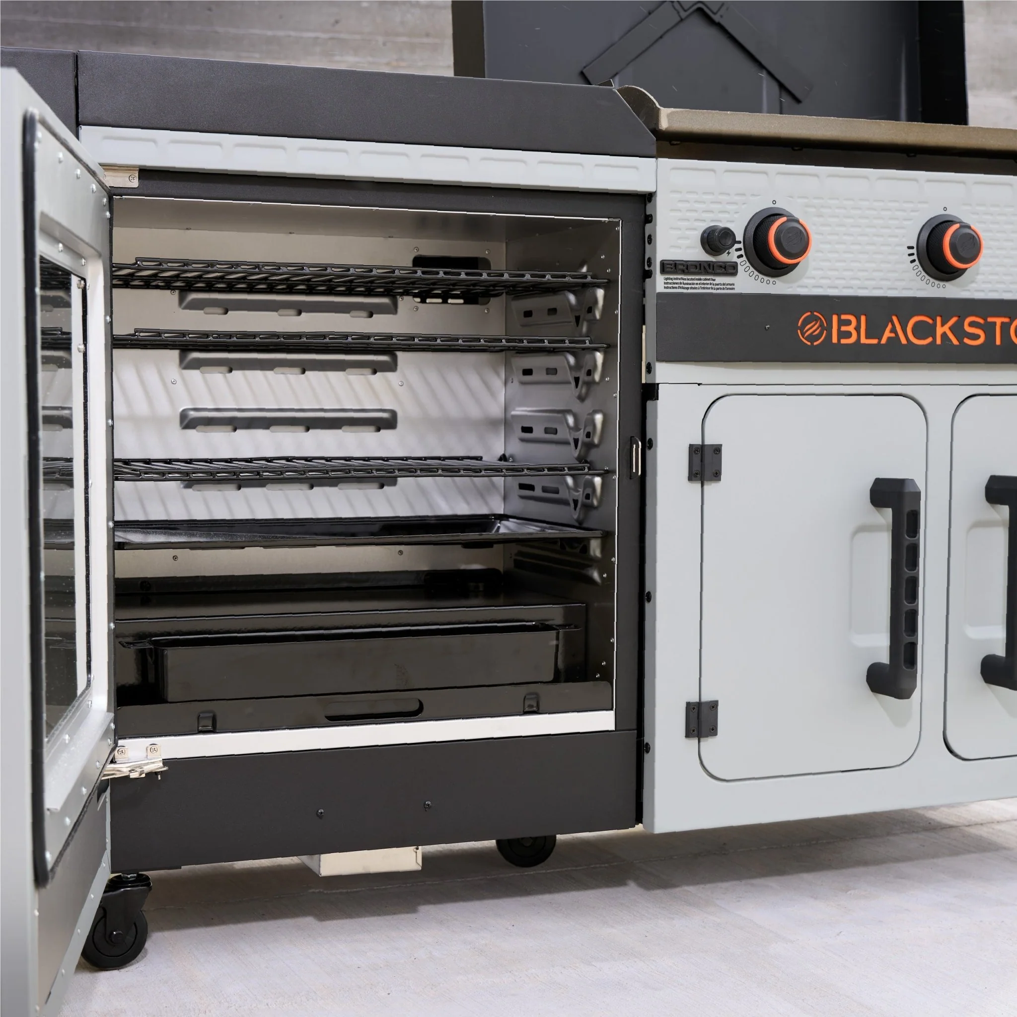28" XL Griddle Vertical Pellet Smoker Combo - Image 9