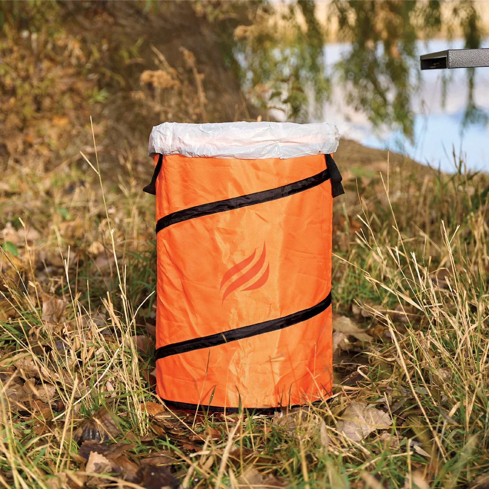 Collapsible Garbage Can - Image 4