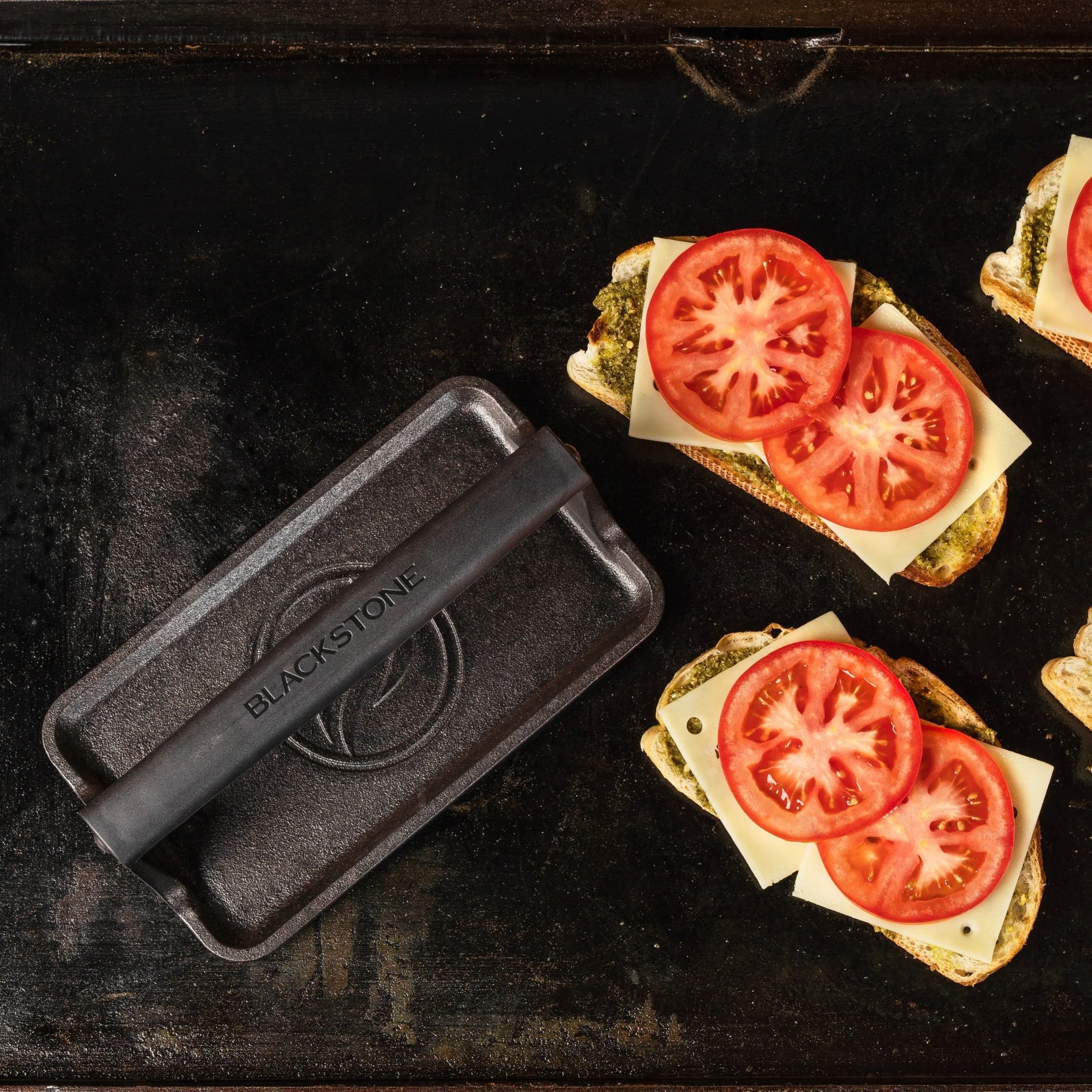 Medium Cast Iron Griddle Press - Image 2