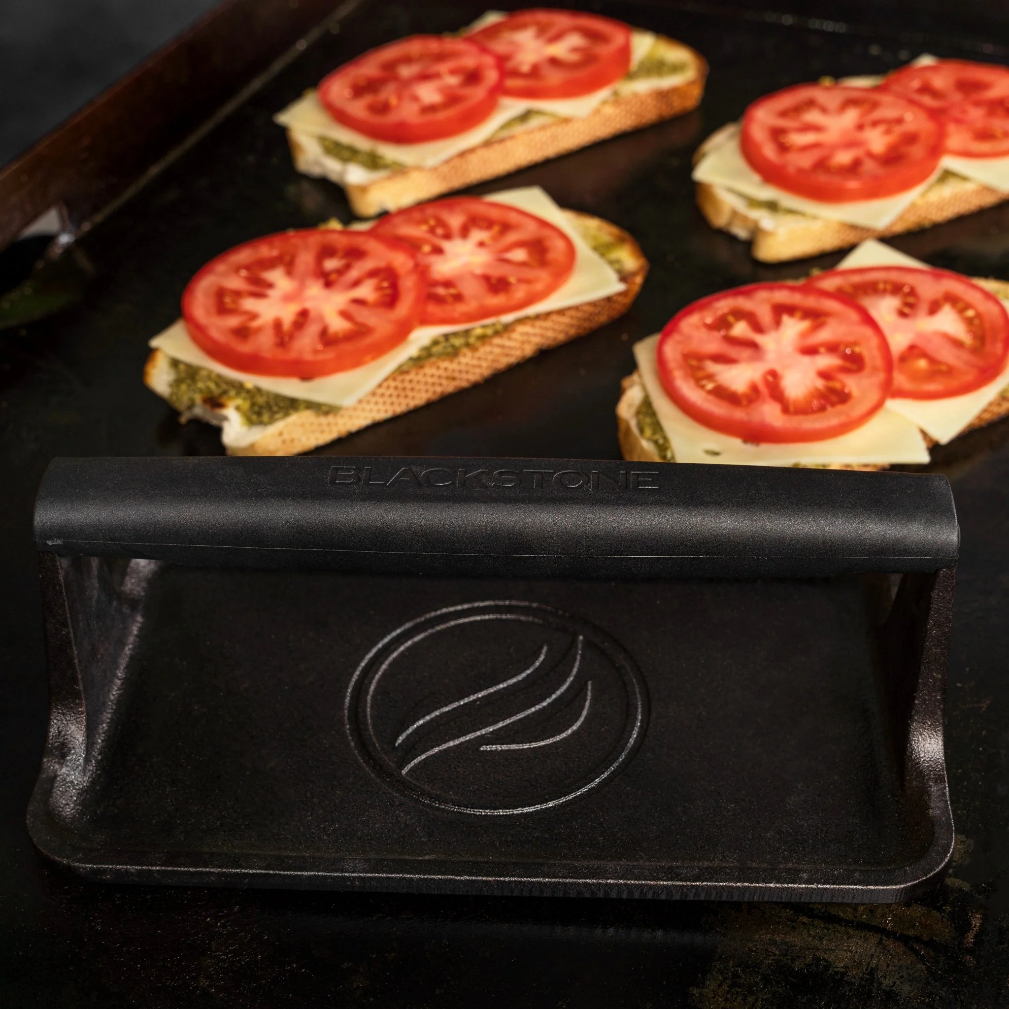 Medium Cast Iron Griddle Press - Image 3