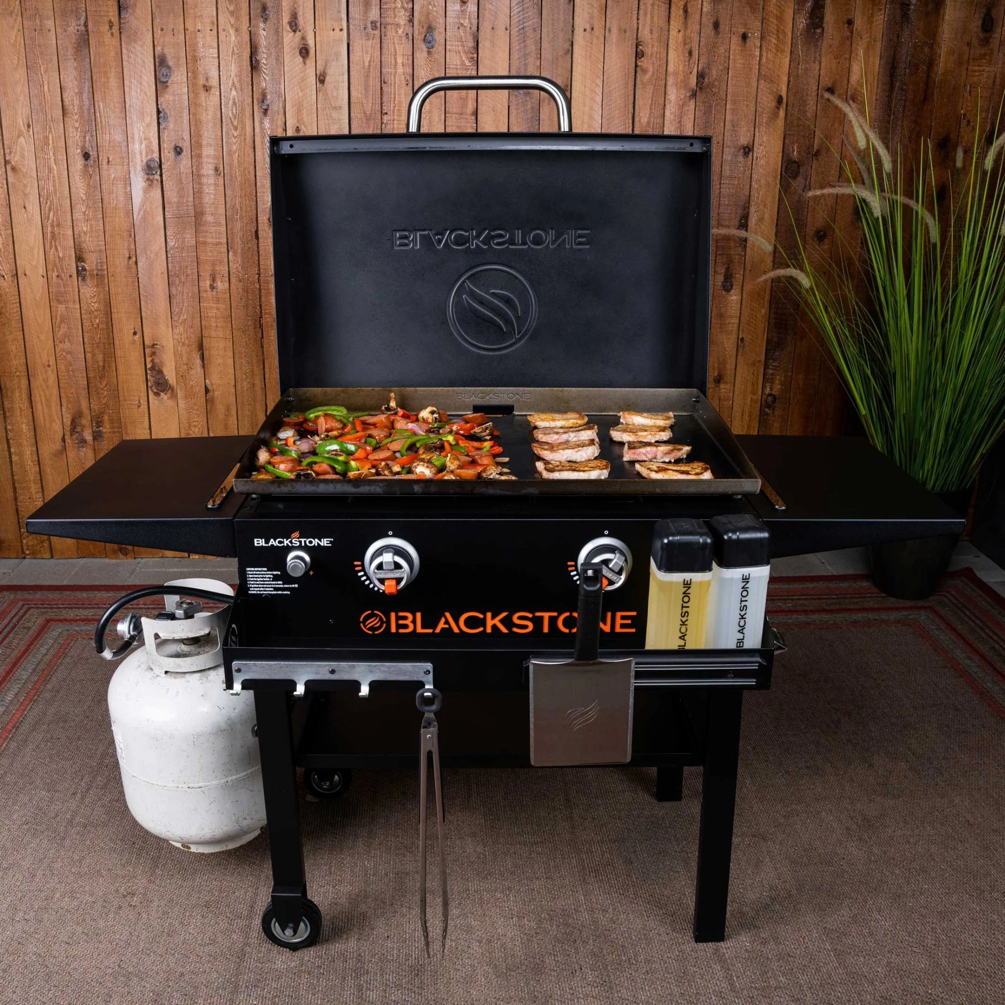 28" Griddle with Hood and Front Shelf - Image 8
