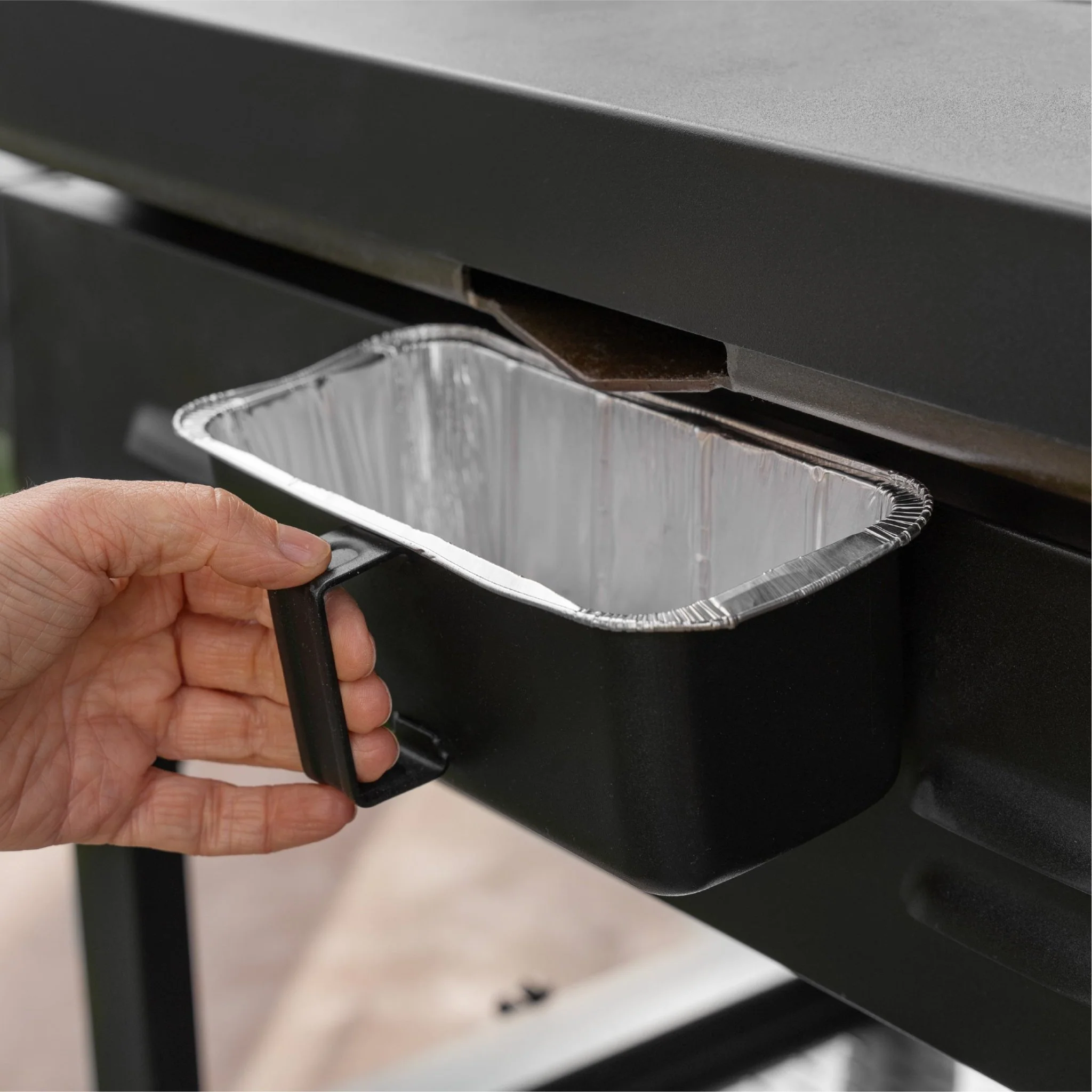 Exclusive - 28" Griddle with Hard Cover Bundle - Image 7