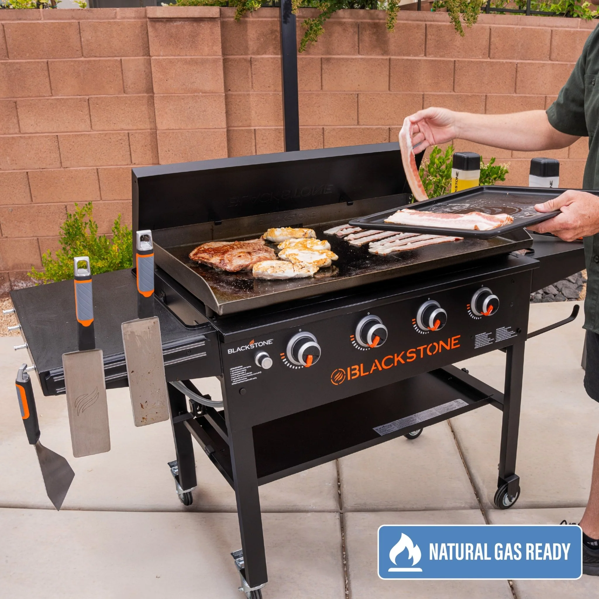 36” Griddle with Hard Cover (Natural Gas) - Image 2