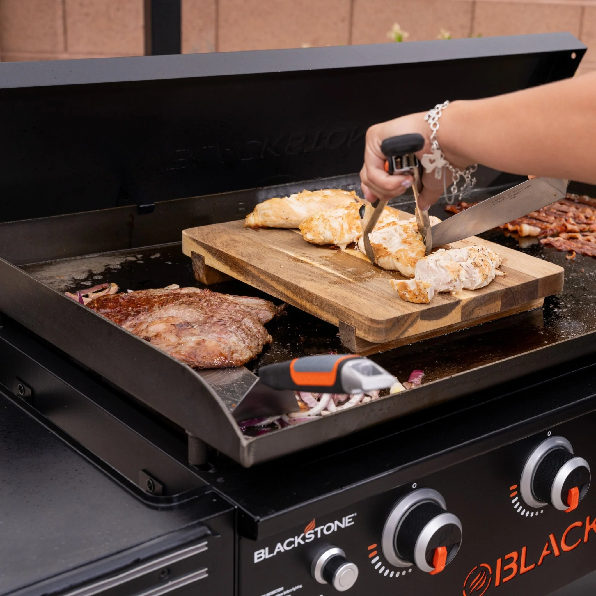36” Griddle with Hard Cover (Natural Gas) - Image 5