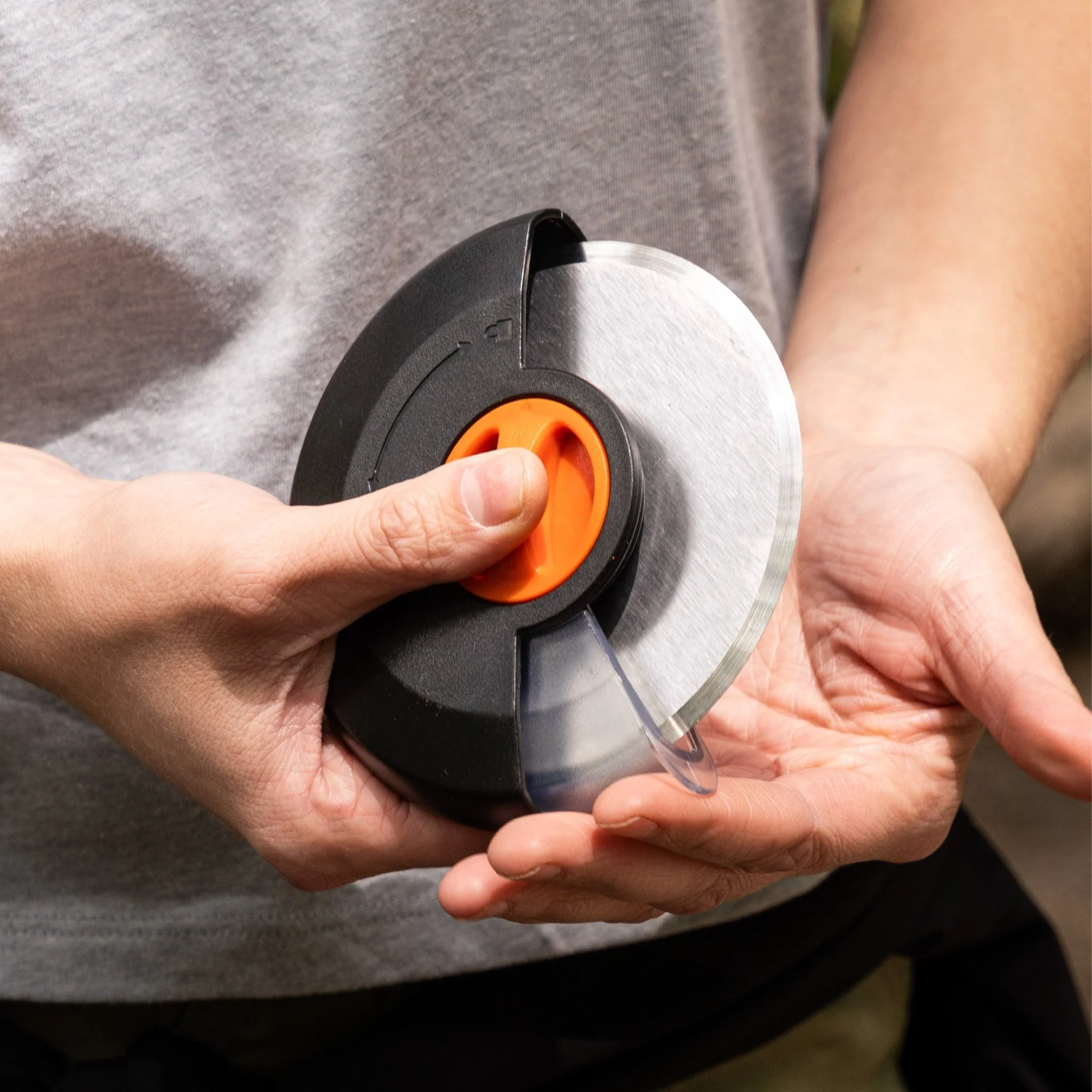 Palm Pizza Cutter - Image 5