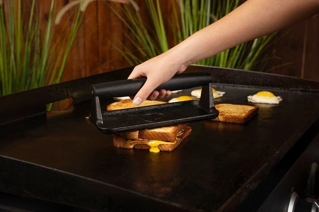 Small Cast Iron Griddle Press - Image 2